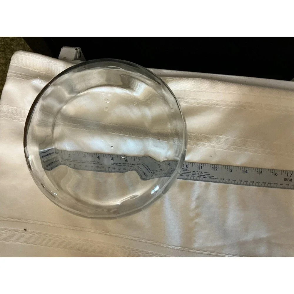 Large clear glass scalloped edge Large clear glass scalloped edge serving bowl